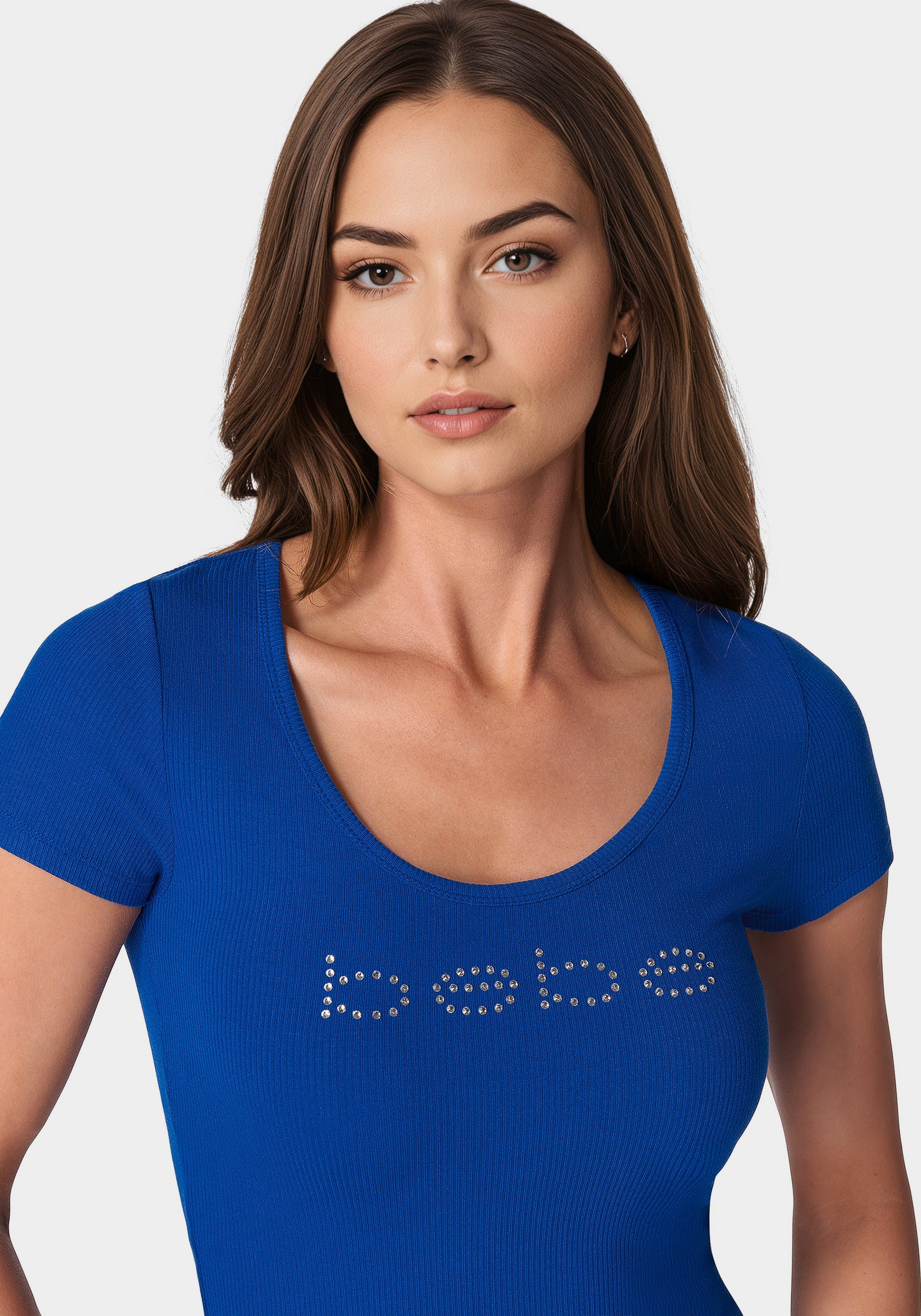 Bebe Logo Short Sleeve Scoop Neck Single Stone Rib Top - Image 4